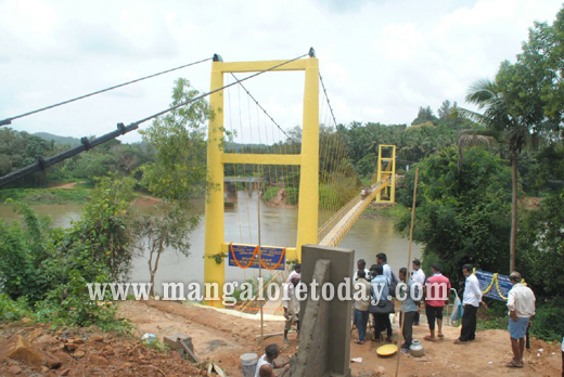 B Ramanath Rai inaugurates bridge at Ganjimata1